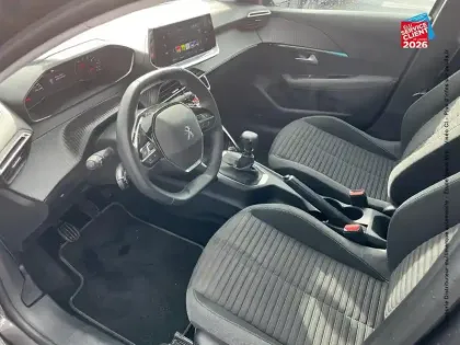 Photo 14 Peugeot 208  1.2 PureTech 100ch S&S Style