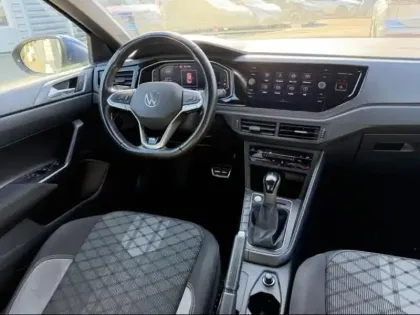 Photo 14 Volkswagen Taigo  1.0 TSI 110ch R-Line DSG7
