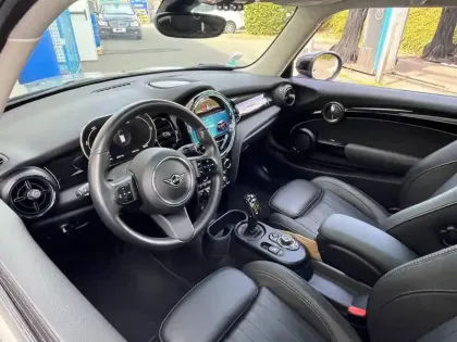 Photo 7 Mini Mini  Cooper SE 184ch Edition Camden BVA 5CV