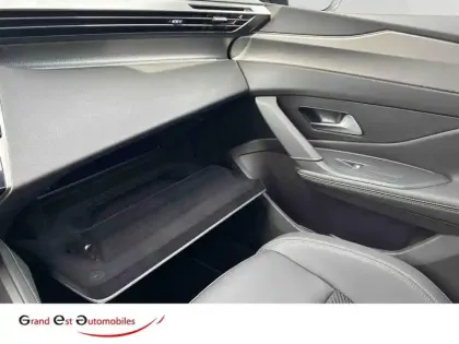 Photo 13 Peugeot 408  Hybrid 145ch GT e-DCS6