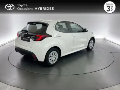 Photo 6 Toyota Yaris  116h Dynamic Business 5p + Programme Beyond Zero Academy MY22