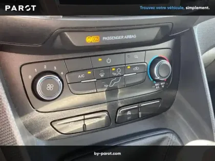 Photo 34 Ford Transit Connect Fourgon CABINE APPROFONDIE CA L2 1.0E100 E85 S&S TREND