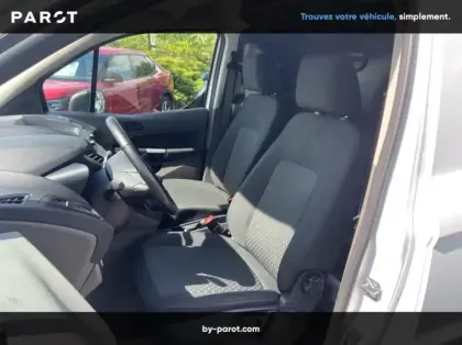 Photo 8 Ford Transit Connect Fourgonnette L2 1.0E 100ch E85 Trend