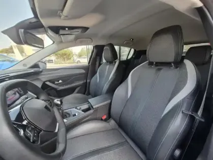 Photo 17 Peugeot 308 III PureTech 130 S&S ALLURE PACK