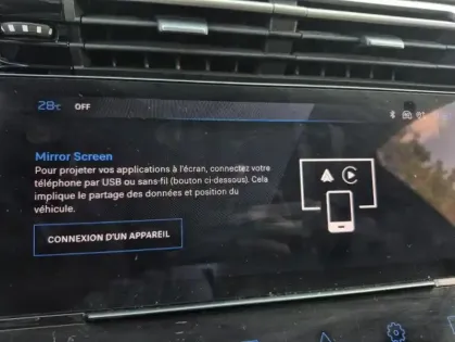 Photo 28 Peugeot 308 III PureTech 130 S&S ALLURE PACK