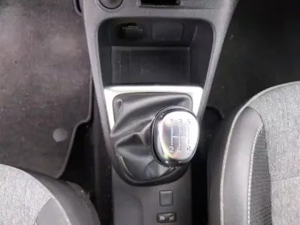 Photo 12 Renault Captur  TCe 90