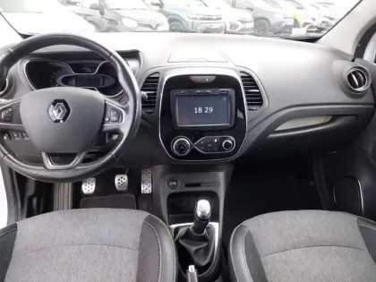 Photo 9 Renault Captur  TCe 90