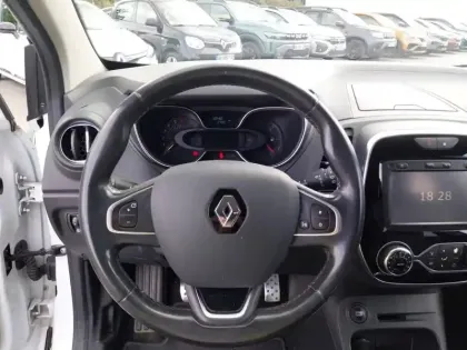 Photo 10 Renault Captur  TCe 90