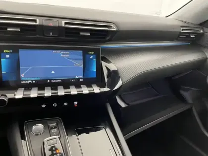 Photo 28 Peugeot 508  Hybrid 225 e-EAT8