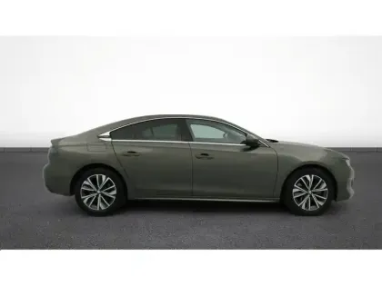 Photo 9 Peugeot 508  Hybrid 225 e-EAT8