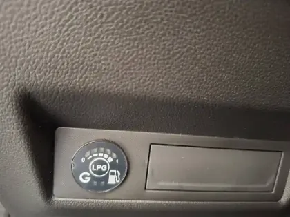 Photo 40 Renault Captur  TCe 100 GPL