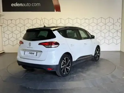 Photo 37 Renault Scenic  dCi 130 Energy