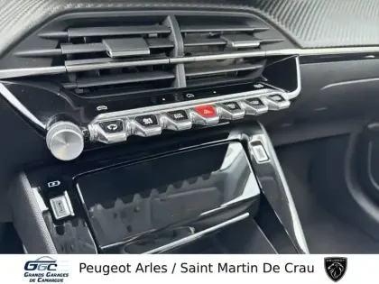 Photo 14 Peugeot 208  PureTech 100 S&S BVM6