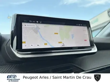 Photo 19 Peugeot 208  PureTech 100 S&S BVM6