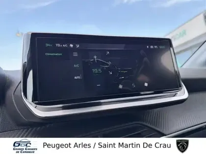 Photo 17 Peugeot 208  PureTech 100 S&S BVM6