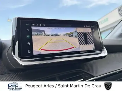 Photo 23 Peugeot 208  PureTech 100 S&S BVM6