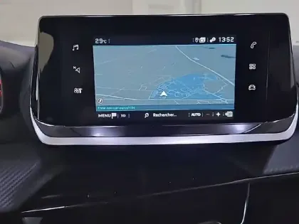 Photo 18 Peugeot 2008  PureTech 100 S&S BVM6