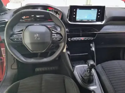 Photo 7 Peugeot 2008  PureTech 100 S&S BVM6