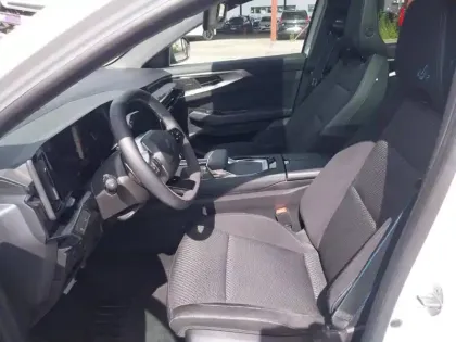 Photo 8 Renault Austral  E-Tech full hybrid 200 GSR2