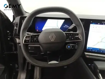 Photo 12 Renault Rafale  E-Tech full hybrid 200 ch