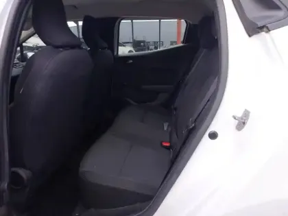 Photo 14 Renault Clio  E-Tech full hybrid 145