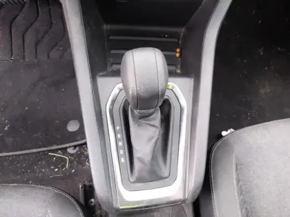 Photo 12 Renault Clio  E-Tech full hybrid 145