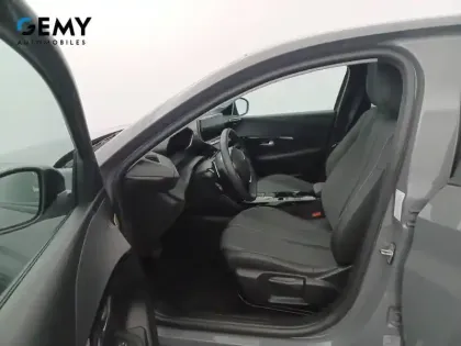Photo 8 Peugeot 208  Hybrid 100 e-DCS6