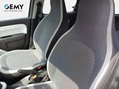Photo 8 Renault Twingo  III E-Tech
