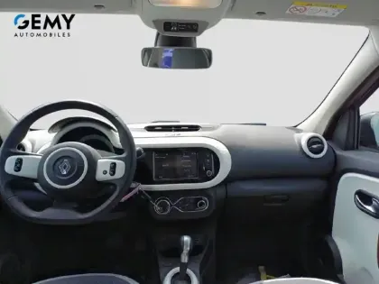 Photo 7 Renault Twingo  III E-Tech