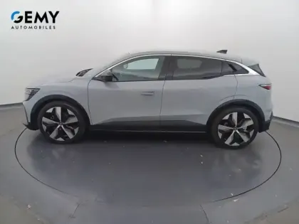 Photo 33 Renault Megane  E-Tech EV60 220 ch super charge