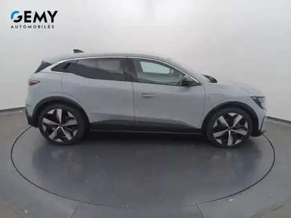Photo 18 Renault Megane  E-Tech EV60 220 ch super charge