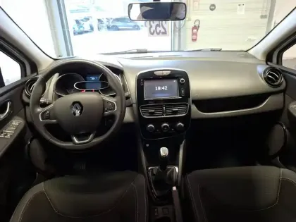 Photo 10 Renault Clio  dCi 90 Energy 82g