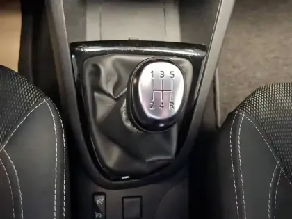 Photo 31 Renault Clio  dCi 90 Energy 82g