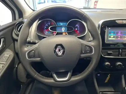 Photo 22 Renault Clio  dCi 90 Energy 82g