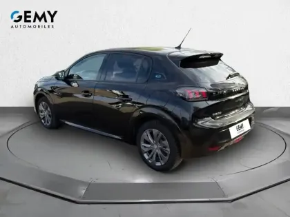 Photo 6 Peugeot 208  Electrique 50 kWh 136ch