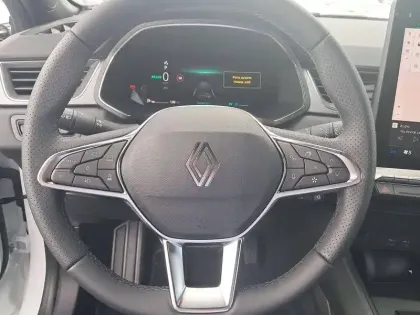 Photo 14 Renault Captur  E-Tech full hybrid 160 ch
