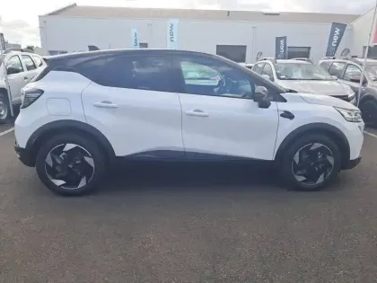 Photo 5 Renault Captur  E-Tech full hybrid 160 ch