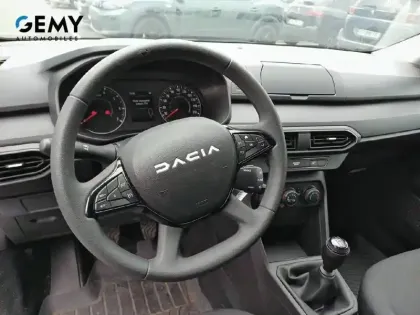 Photo 12 Dacia Sandero  SCe 65