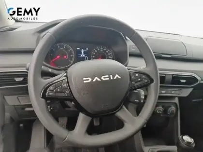 Photo 27 Dacia Sandero  SCe 65
