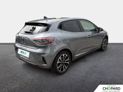Photo 7 Renault Clio  E-Tech full hybrid 145