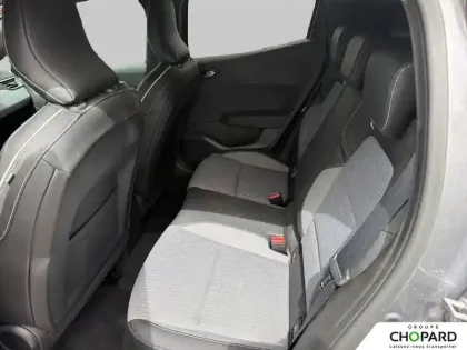 Photo 10 Renault Clio  E-Tech full hybrid 145