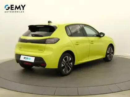 Photo 17 Peugeot 208  Hybrid 100 e-DCS6
