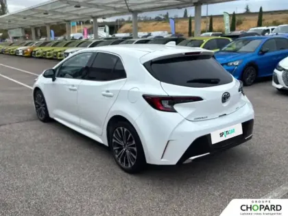 Photo 33 Toyota Corolla  Hybride 140ch