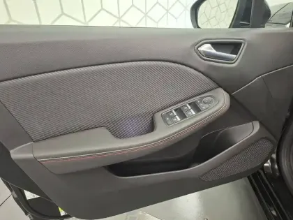 Photo 22 Renault Clio  Blue dCi 115