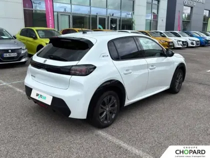 Photo 28 Peugeot 208  Electrique 50 kWh 136ch
