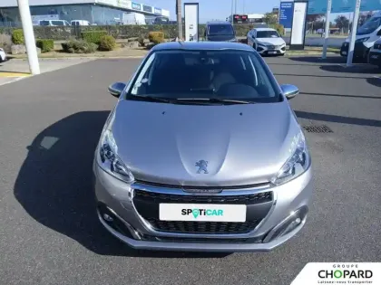 Photo 26 Peugeot 208  PureTech 82ch S&S BVM5 6.2 Evap