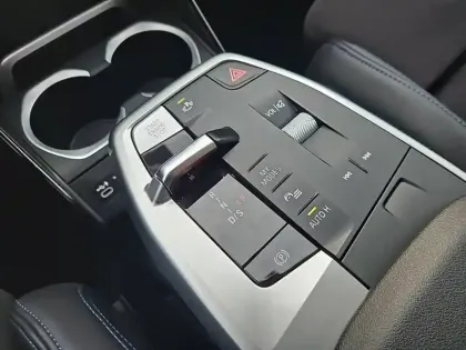 Photo 11 BMW X1  sDrive 18d 150ch DKG7