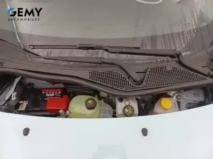 Photo 15 Renault Twingo  III E-Tech