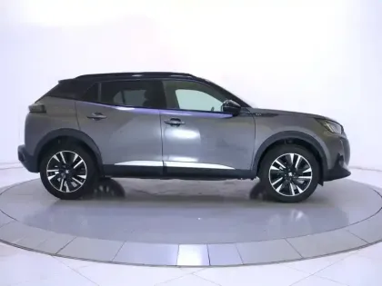 Photo 14 Peugeot 2008  PureTech 130 S&S EAT8