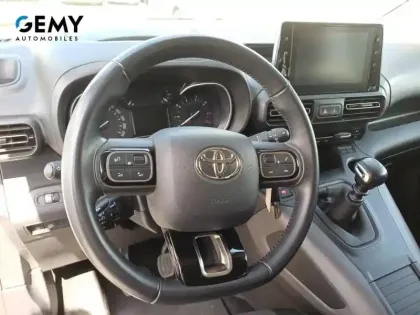 Photo 13 Toyota Proace  City Verso Medium 1.2L 110 VVT-i BVM6